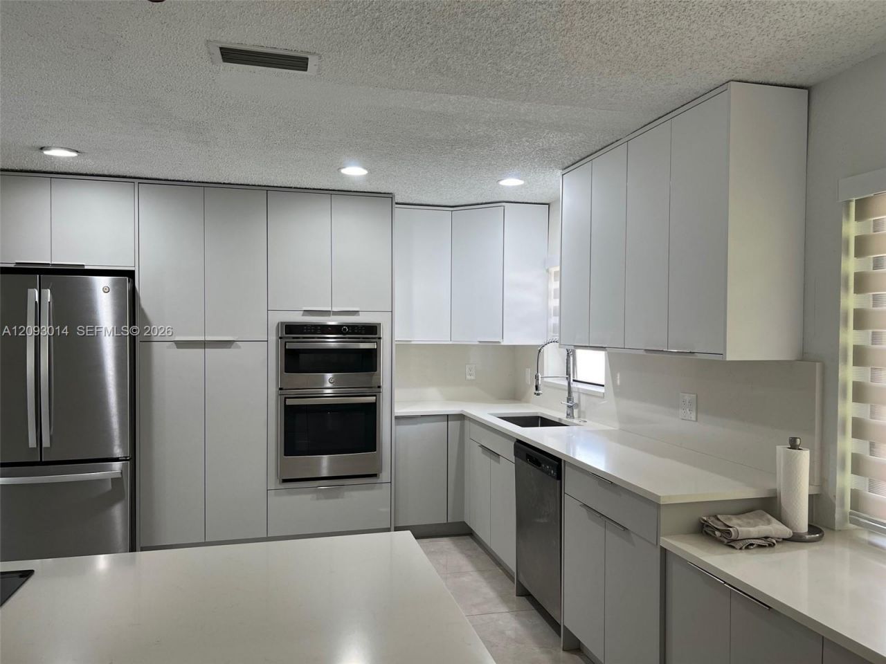 10860 NW 40th St, Coral Springs, FL 33065 Photo