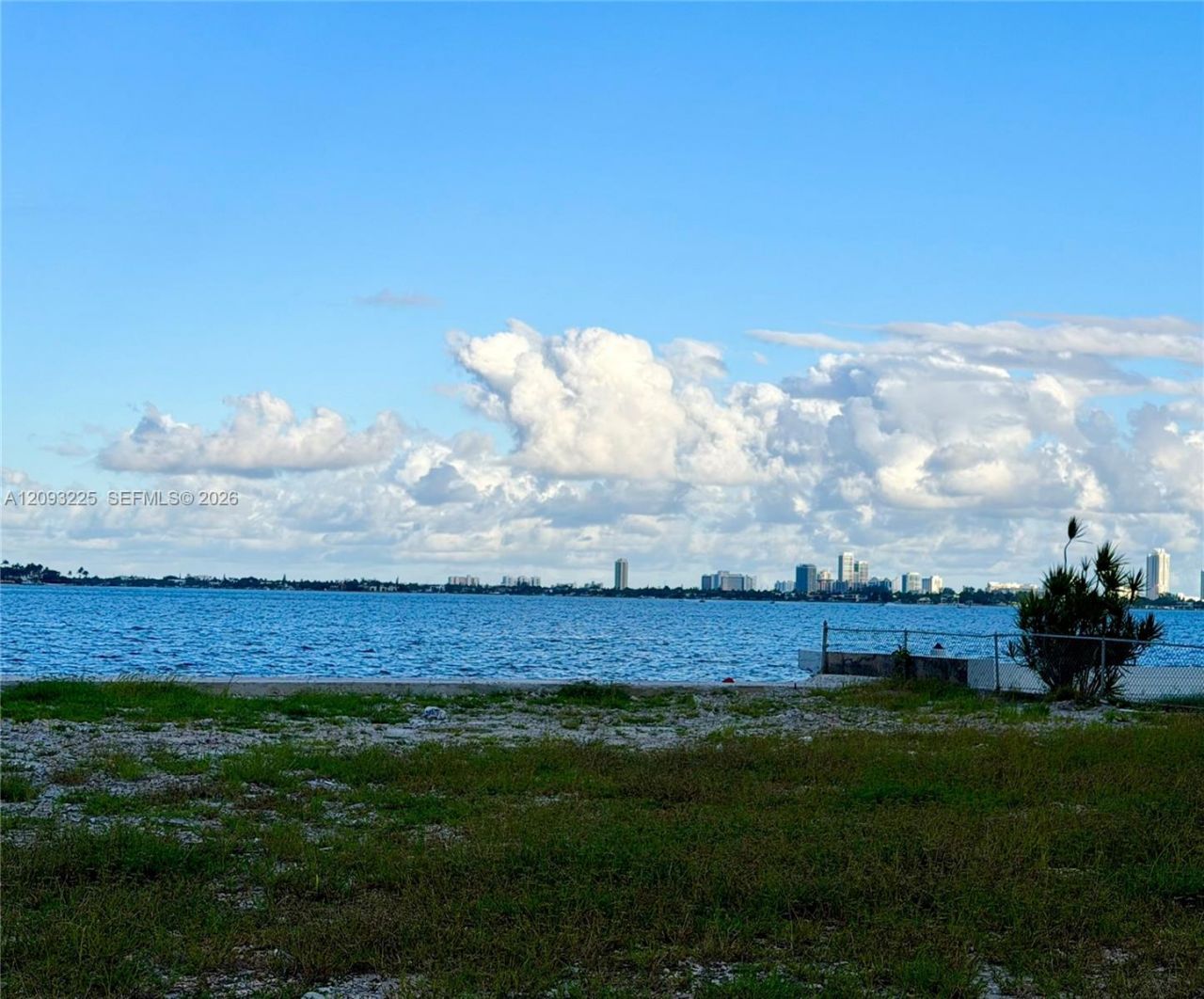 10875 N Bayshore Dr , Miami, FL 33161 Photo
