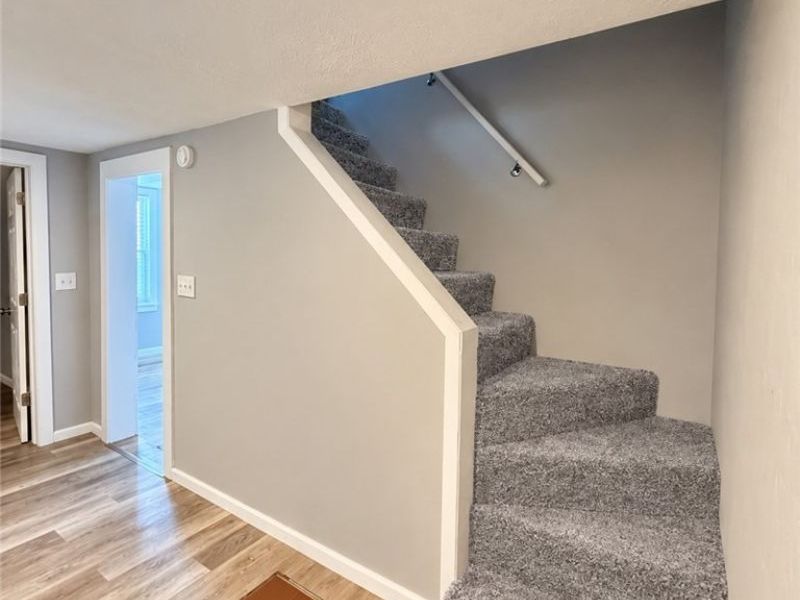 4302 Orchard Avenue, Cleveland, OH 44113 Photo 16