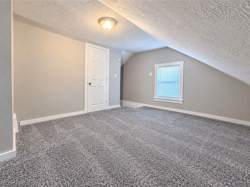4302 Orchard Avenue, Cleveland, OH 44113 Photo 18