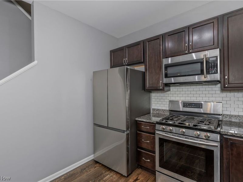 2868 W 11th Street, Cleveland, OH 44113 Photo 17