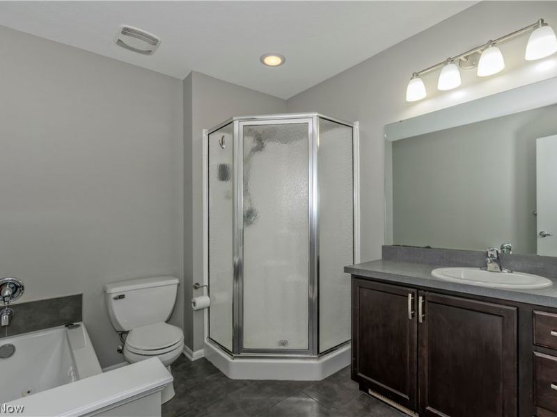 2868 W 11th Street, Cleveland, OH 44113 Photo 26