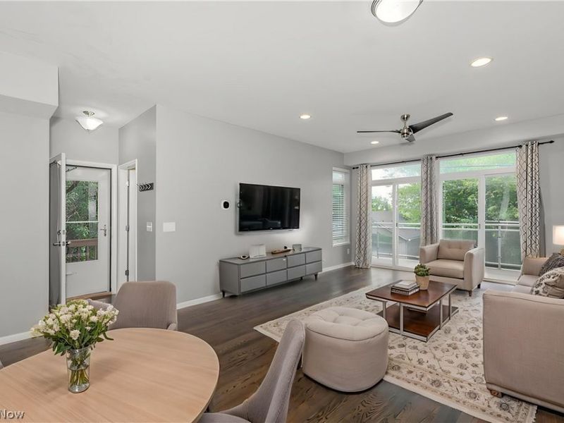 2868 W 11th Street, Cleveland, OH 44113 Photo 4