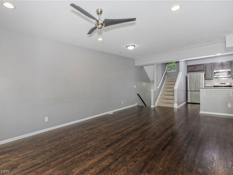 2868 W 11th Street, Cleveland, OH 44113 Photo 9