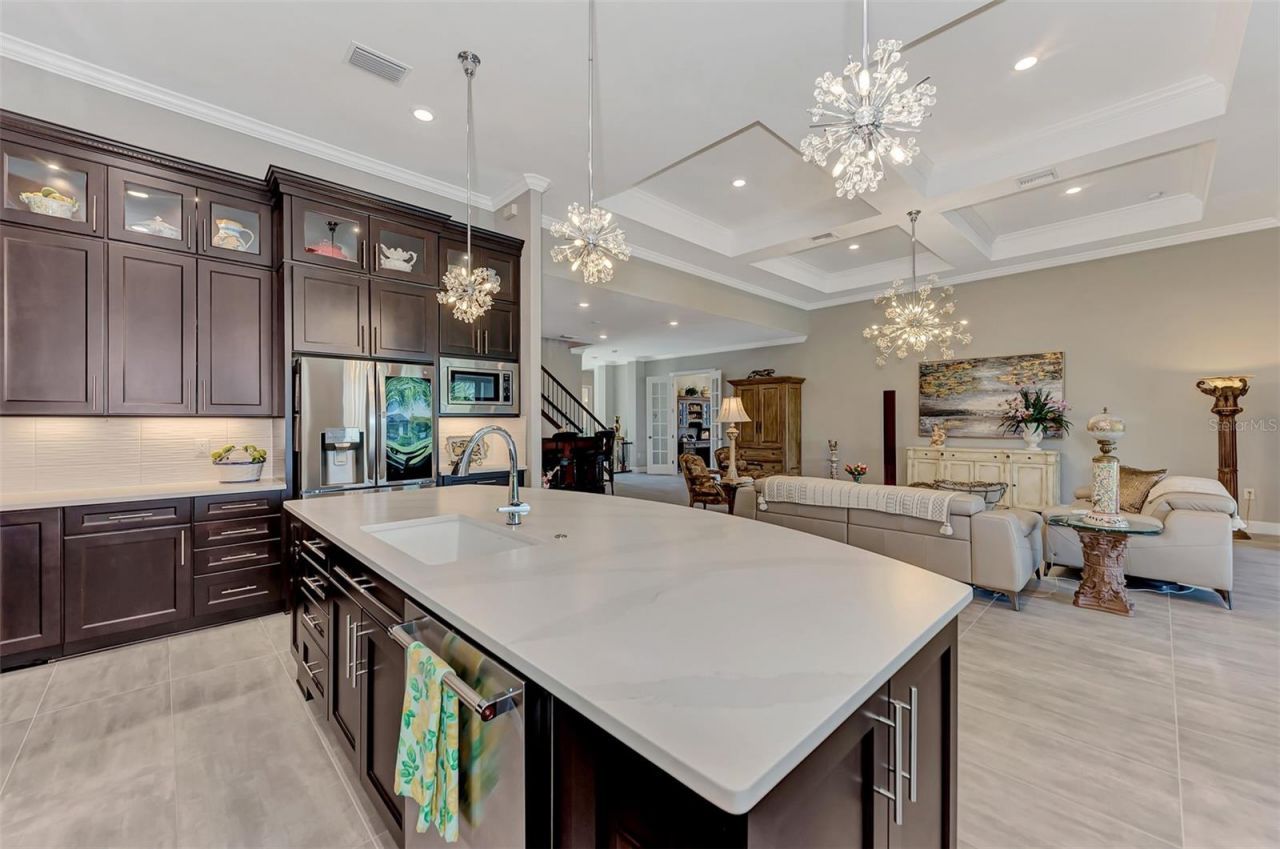 12432 Golden Sage Drive, Sarasota, FL 34238 Photo