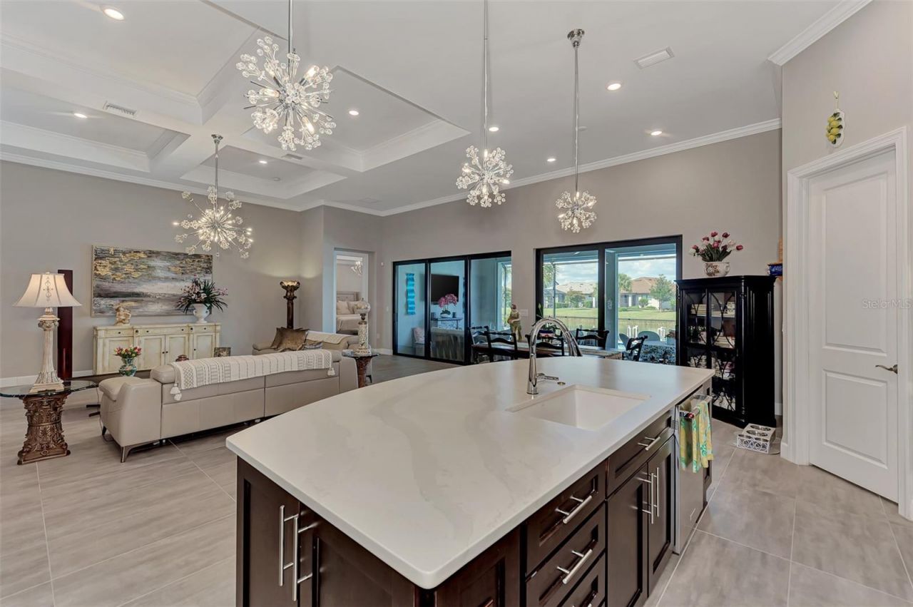 12432 Golden Sage Drive, Sarasota, FL 34238 Photo