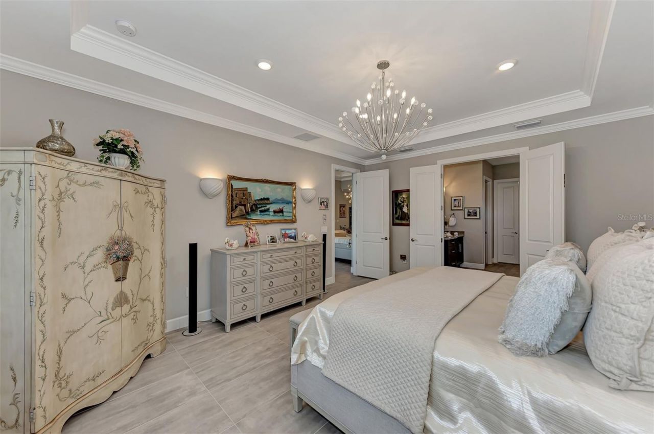 12432 Golden Sage Drive, Sarasota, FL 34238 Photo