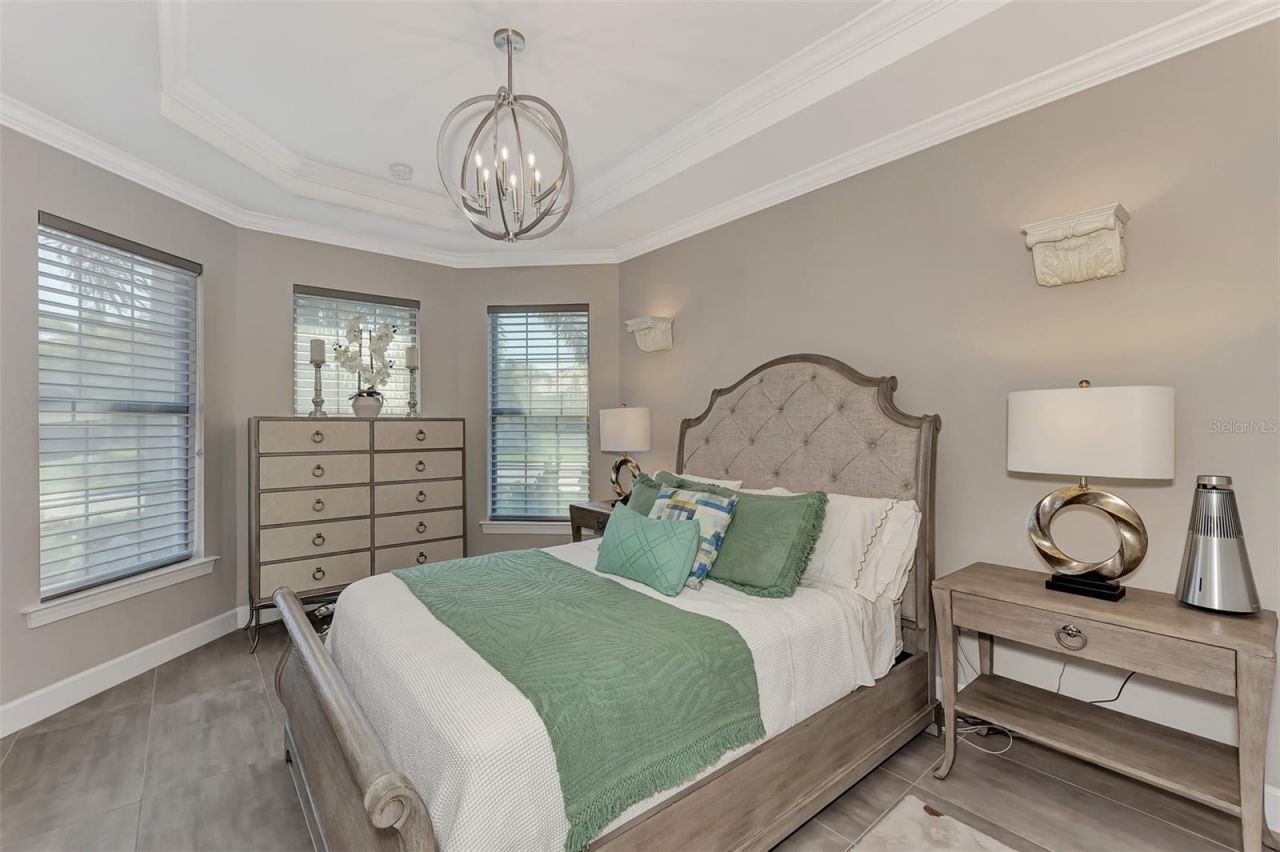 12432 Golden Sage Drive, Sarasota, FL 34238 Photo