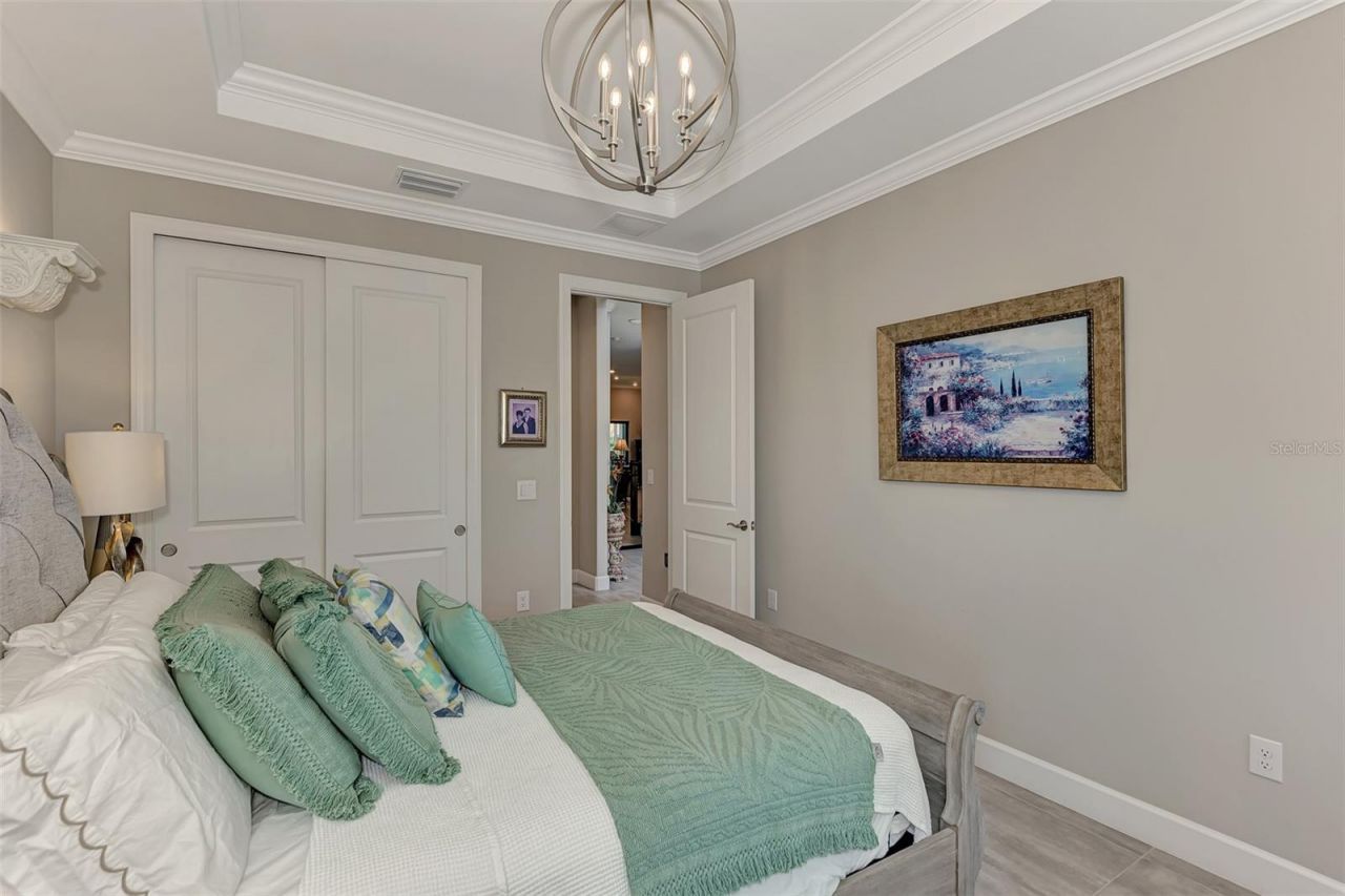 12432 Golden Sage Drive, Sarasota, FL 34238 Photo