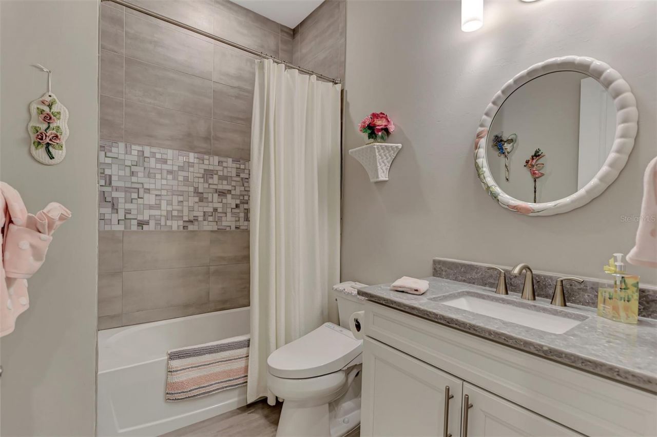 12432 Golden Sage Drive, Sarasota, FL 34238 Photo