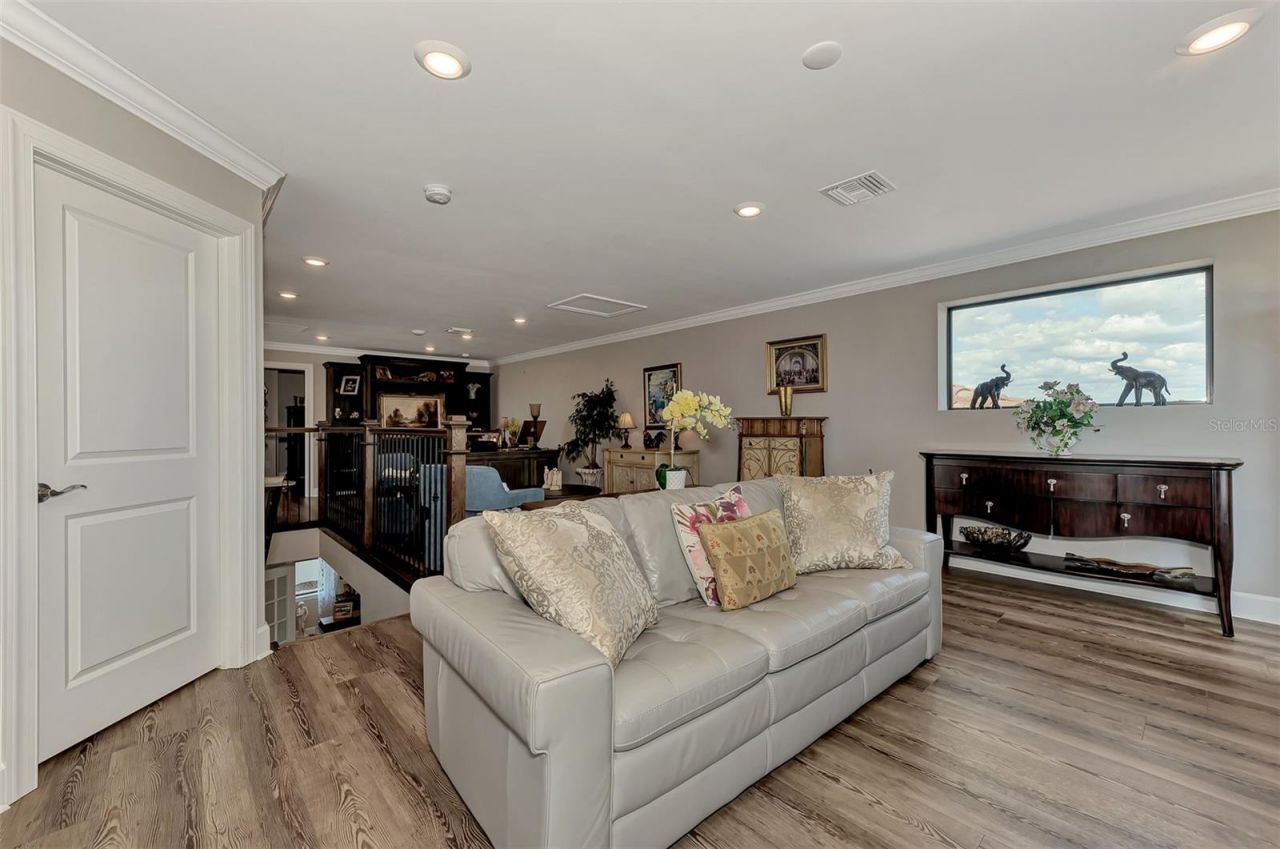 12432 Golden Sage Drive, Sarasota, FL 34238 Photo