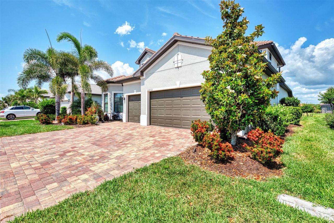 12432 Golden Sage Drive, Sarasota, FL 34238 Photo