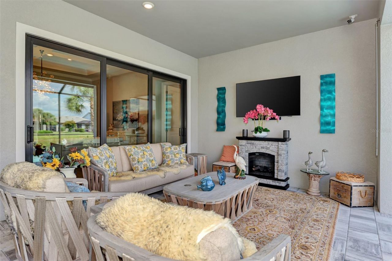 12432 Golden Sage Drive, Sarasota, FL 34238 Photo