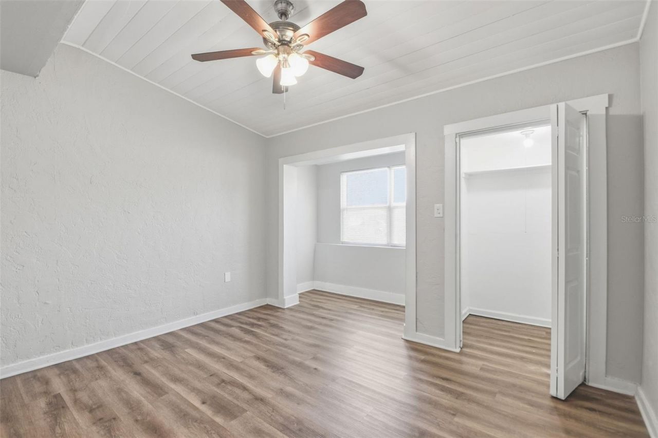 2141 Mango Avenue , Sarasota, FL 34234 Photo