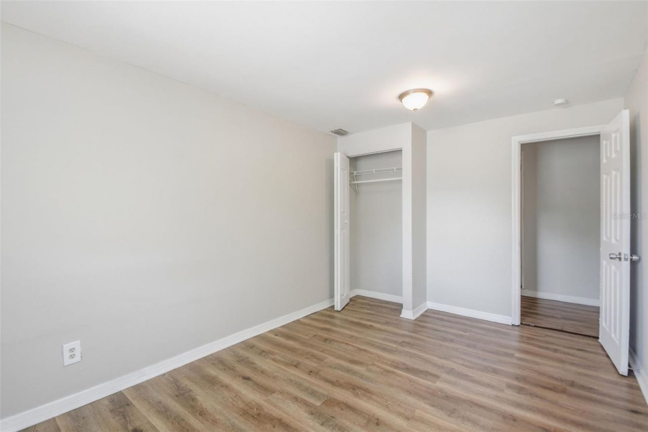 2141 Mango Avenue , Sarasota, FL 34234 Photo