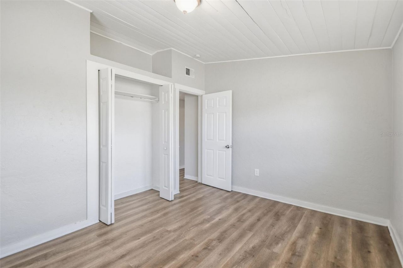 2141 Mango Avenue , Sarasota, FL 34234 Photo