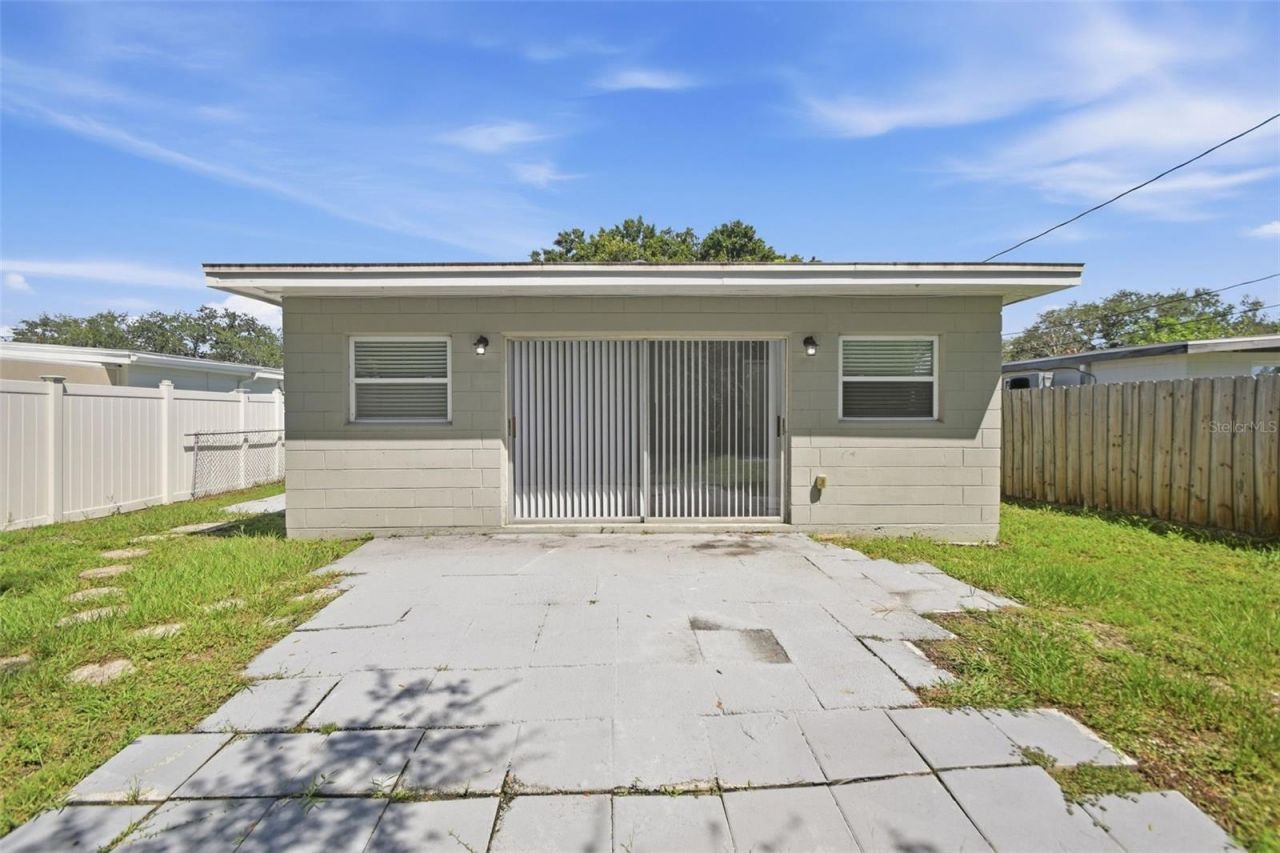 2141 Mango Avenue , Sarasota, FL 34234 Photo