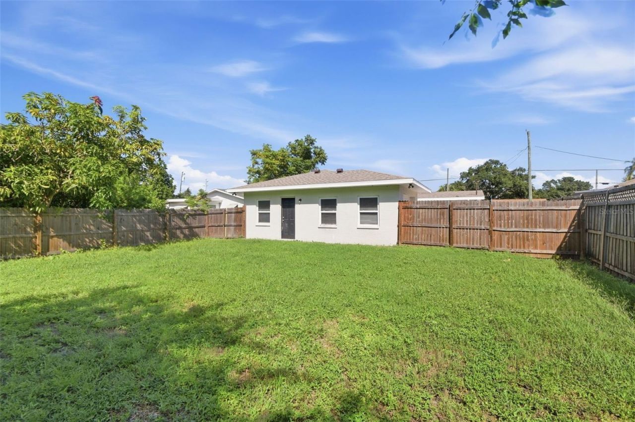 2141 Mango Avenue , Sarasota, FL 34234 Photo