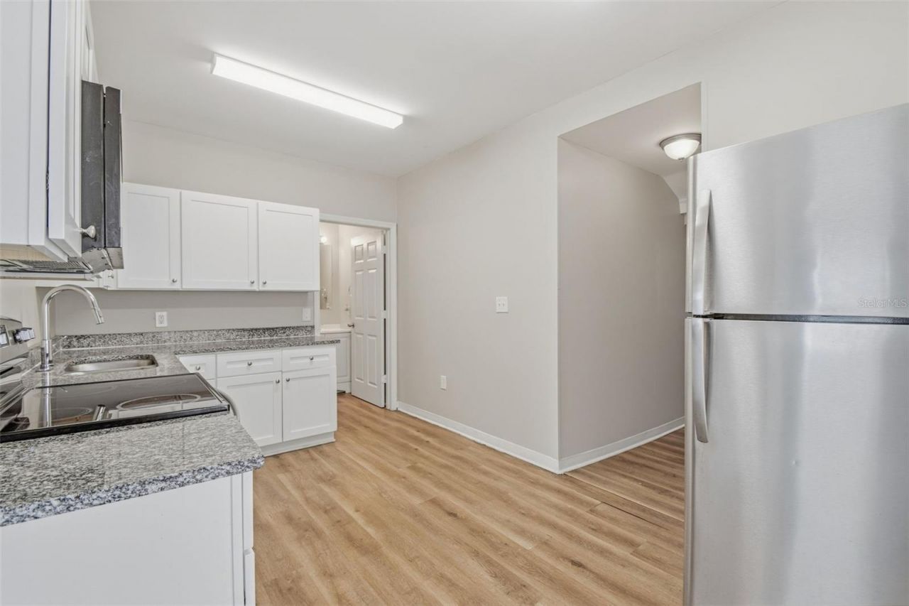 2141 Mango Avenue , Sarasota, FL 34234 Photo