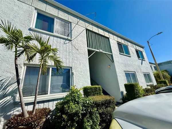 835 N KEENE ROAD, Unit W23, CLEARWATER, FL 33755