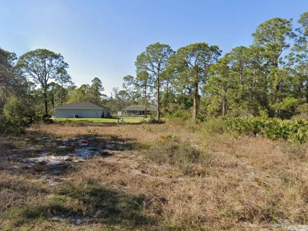 46 BARNACLE AVENUE , LAKE PLACID, FL 33852
