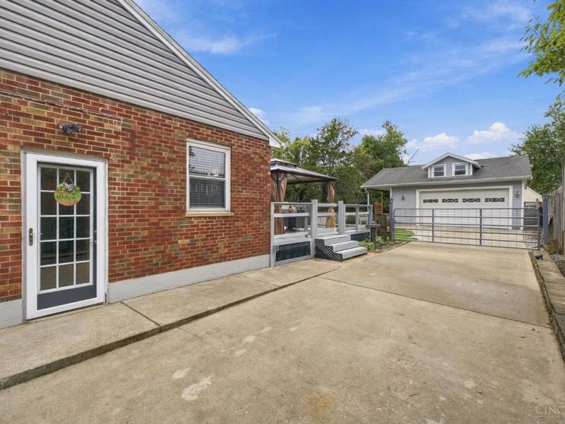 19 Crestmont Drive, Reading, OH 45215 Photo 25