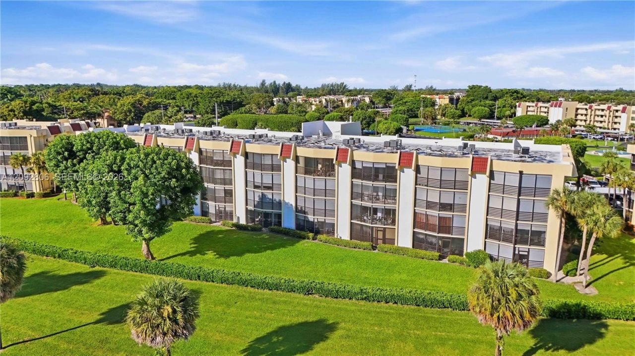 23249 N Barwood Ln N , Unit 403, Boca Raton, FL 33428 Photo