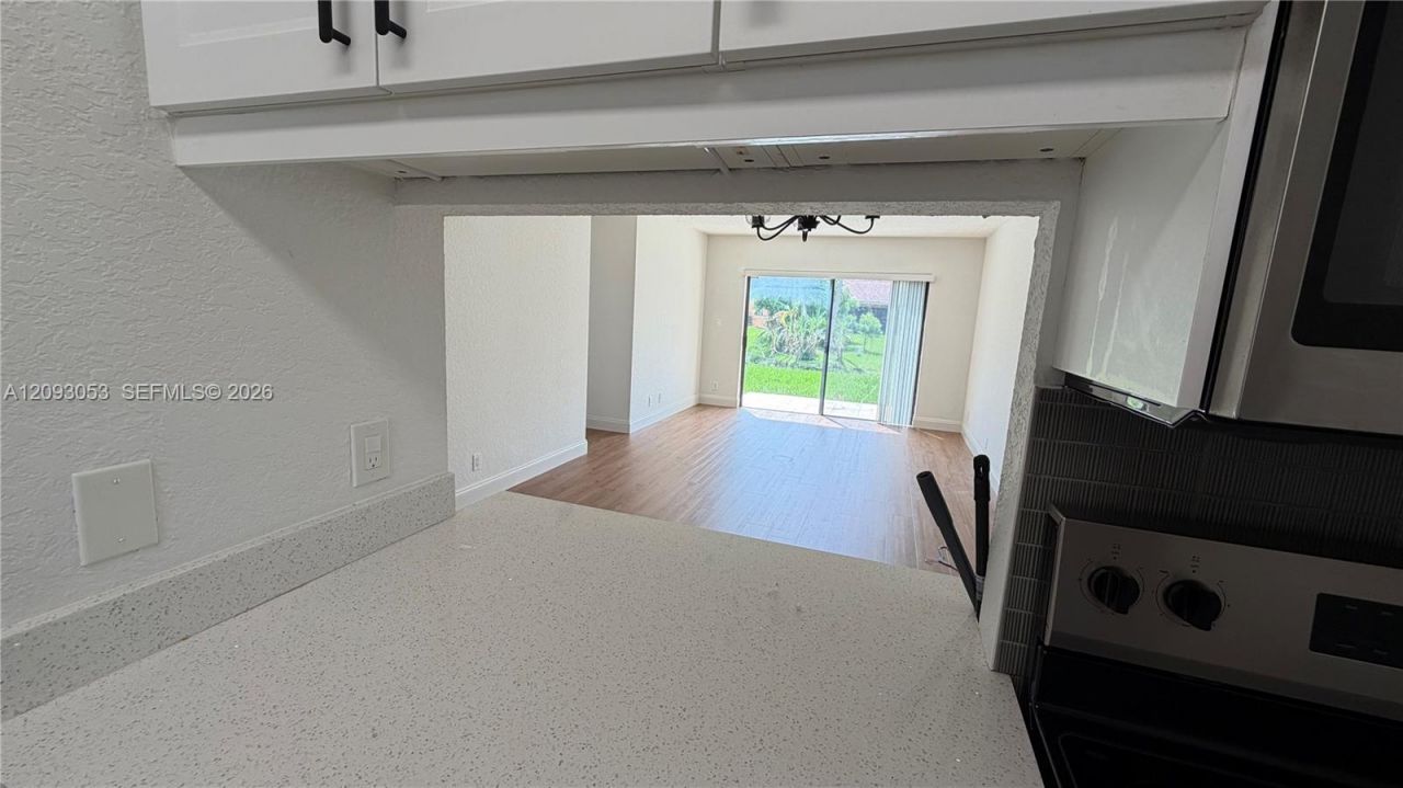 11477 NW 39th Ct, Unit 103-1, Coral Springs, FL 33065 Photo
