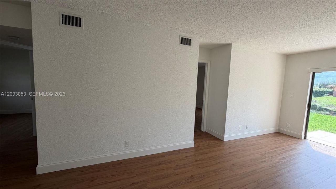 11477 NW 39th Ct, Unit 103-1, Coral Springs, FL 33065 Photo