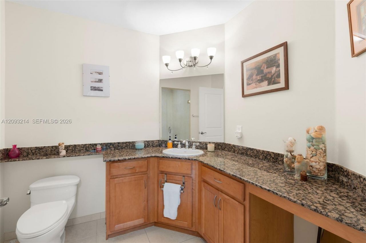 16101 Emerald Estates Dr, Unit 448, Weston, FL 33331 Photo