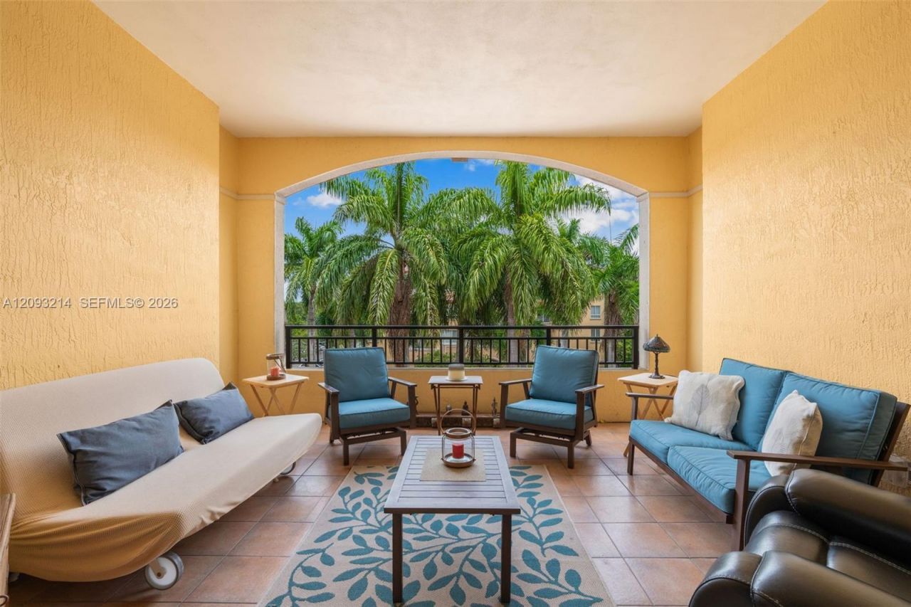 16101 Emerald Estates Dr, Unit 448, Weston, FL 33331 Photo