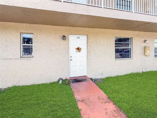 9926 Twin Lakes Dr , Unit 7-D, Coral Springs, FL 33071