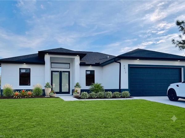 3613 18th ST W, LEHIGH ACRES, FL 33971