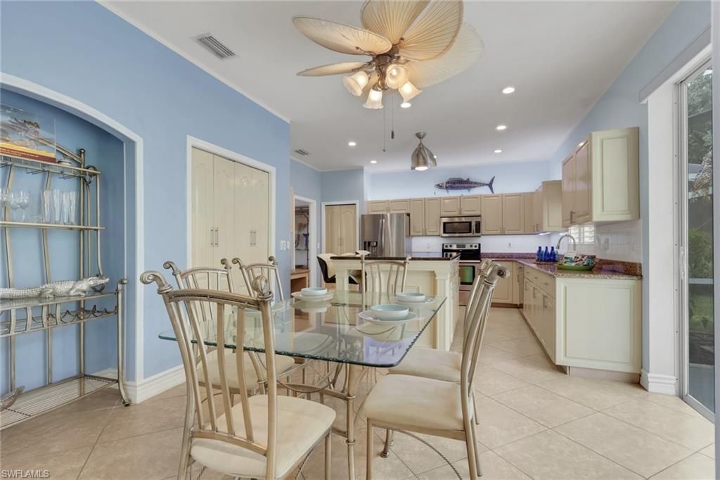2356 Heritage Greens Dr, Naples, FL 34119 Photo
