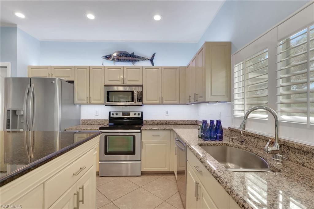 2356 Heritage Greens Dr, Naples, FL 34119 Photo