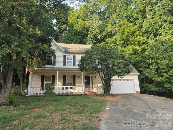 6002 Spanish Moss Lane , Charlotte, NC 28262