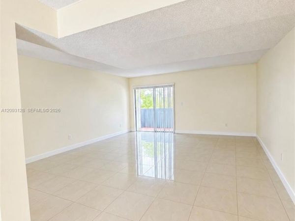 9357 Fontainebleau Blvd , Unit D310, Miami, FL 33172