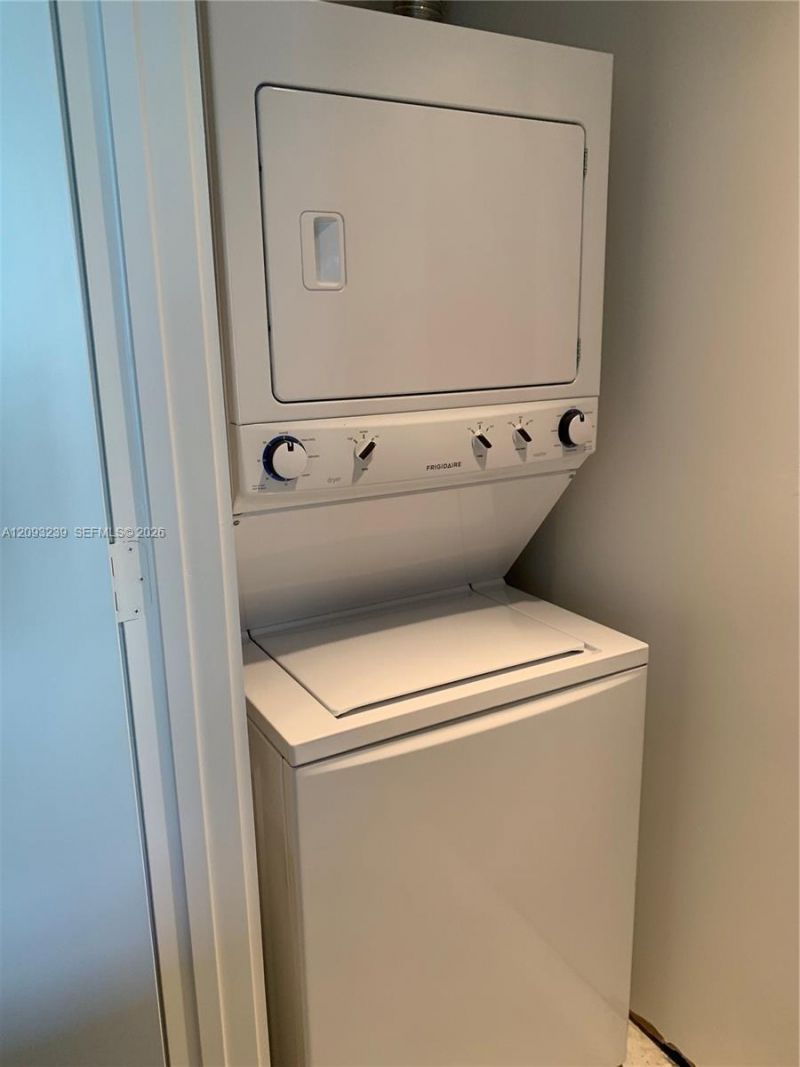 201 SW 17th Rd , Unit 309, Miami, FL 33129 Photo