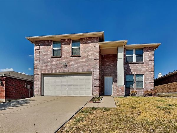 627 Almandora Drive, Arlington, TX 76002