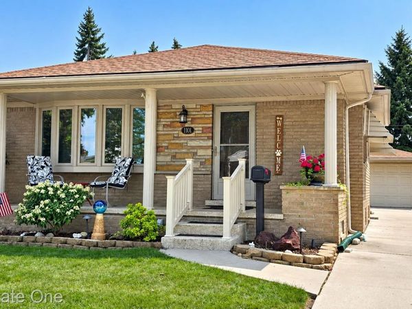 1101 Michigan Boulevard, Lincoln Park, Mi 48146