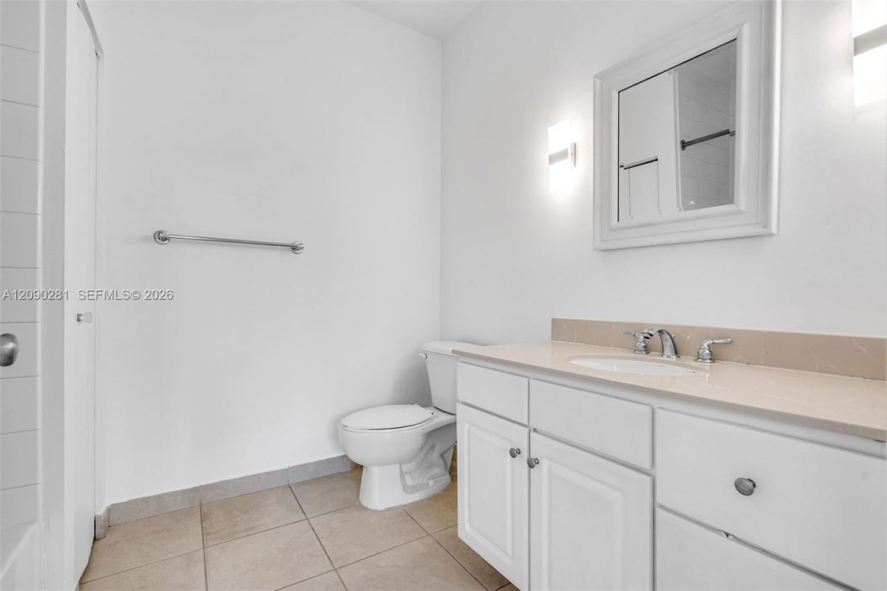 2001 Biscayne Blvd , Unit 3212, Miami, FL 33137 Photo