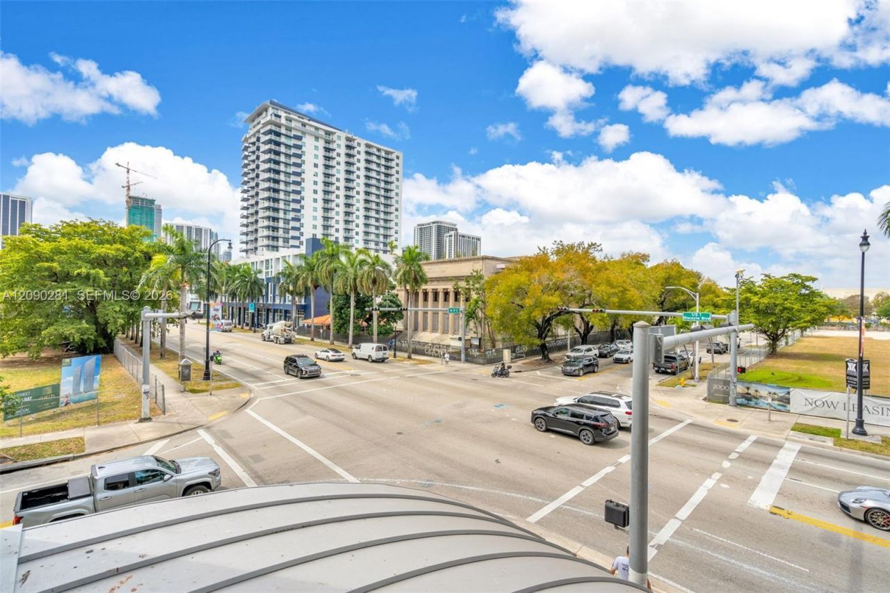 2001 Biscayne Blvd , Unit 3212, Miami, FL 33137 Photo