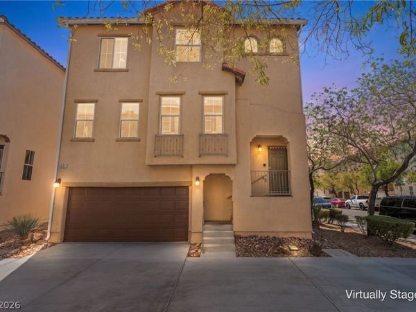 8929 James Carl Court, Las Vegas, NV 89149