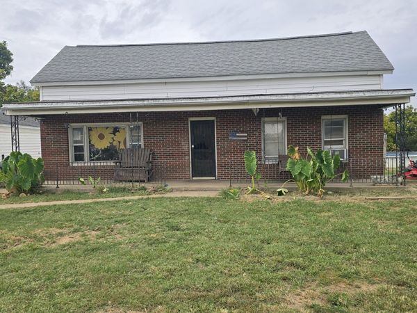 560 Butler Road, Harrisburg, IL 62946