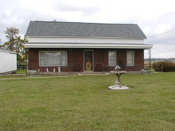 560 Butler Road , Harrisburg, IL 62946