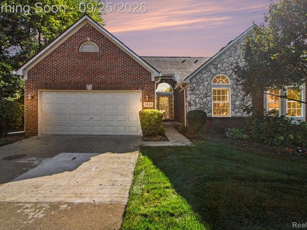 3806 Arbor Drive, Auburn Hills, Mi 48326