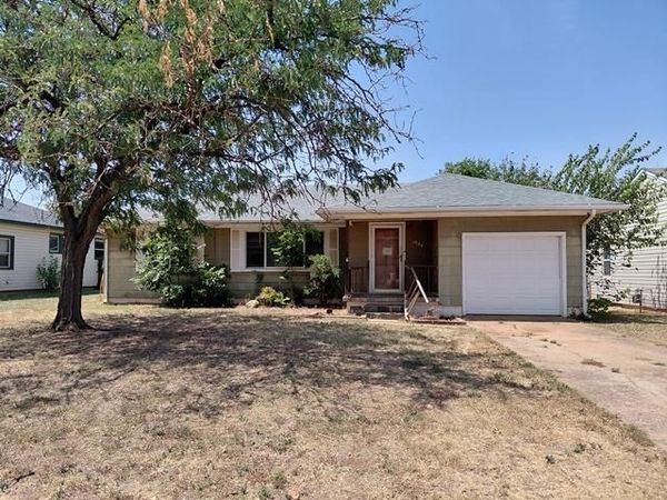 1004 S 11th Street, Kingfisher, OK 73750