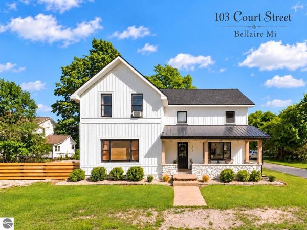 103 Court Street, Bellaire, MI 49615