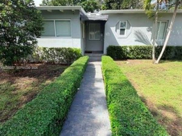 6277 SW 13th St, West Miami, FL 33144