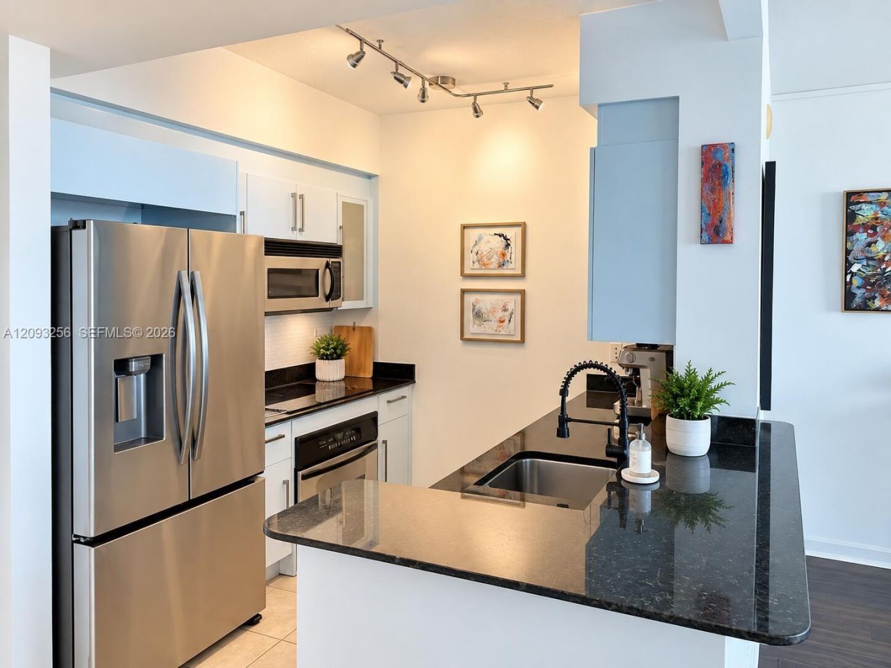 325 S Biscayne Blvd , Unit 1424, Miami, FL 33131 Photo